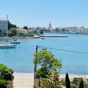 Maestral Apartment