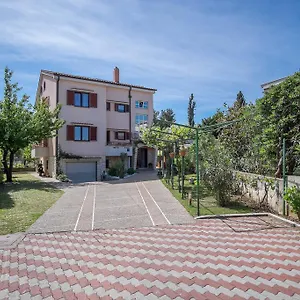 Durda Apartment